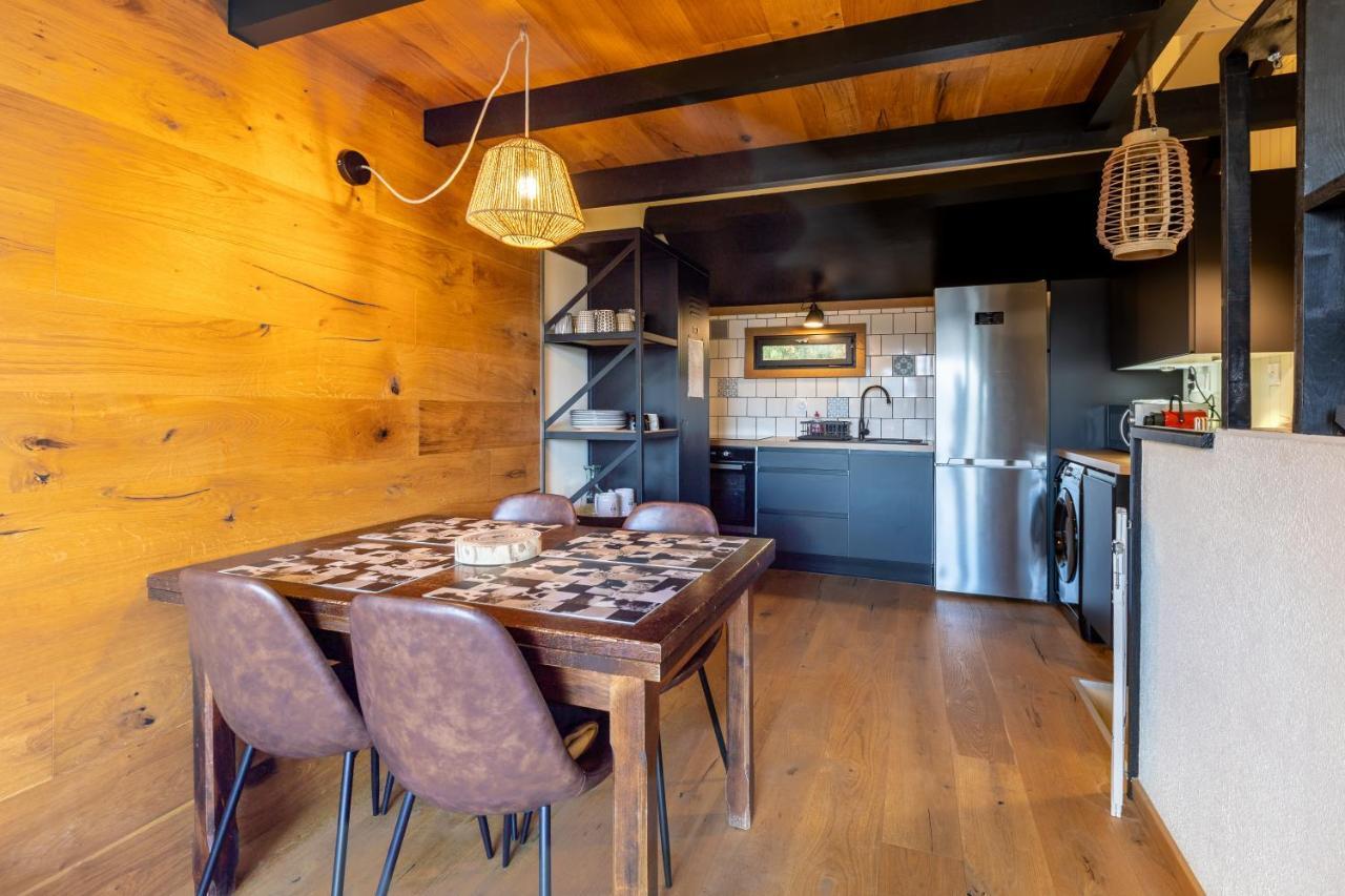 Le Cerf - Duplex Avec Superbe Vue Montagne Apartamento Les Angles  Exterior foto