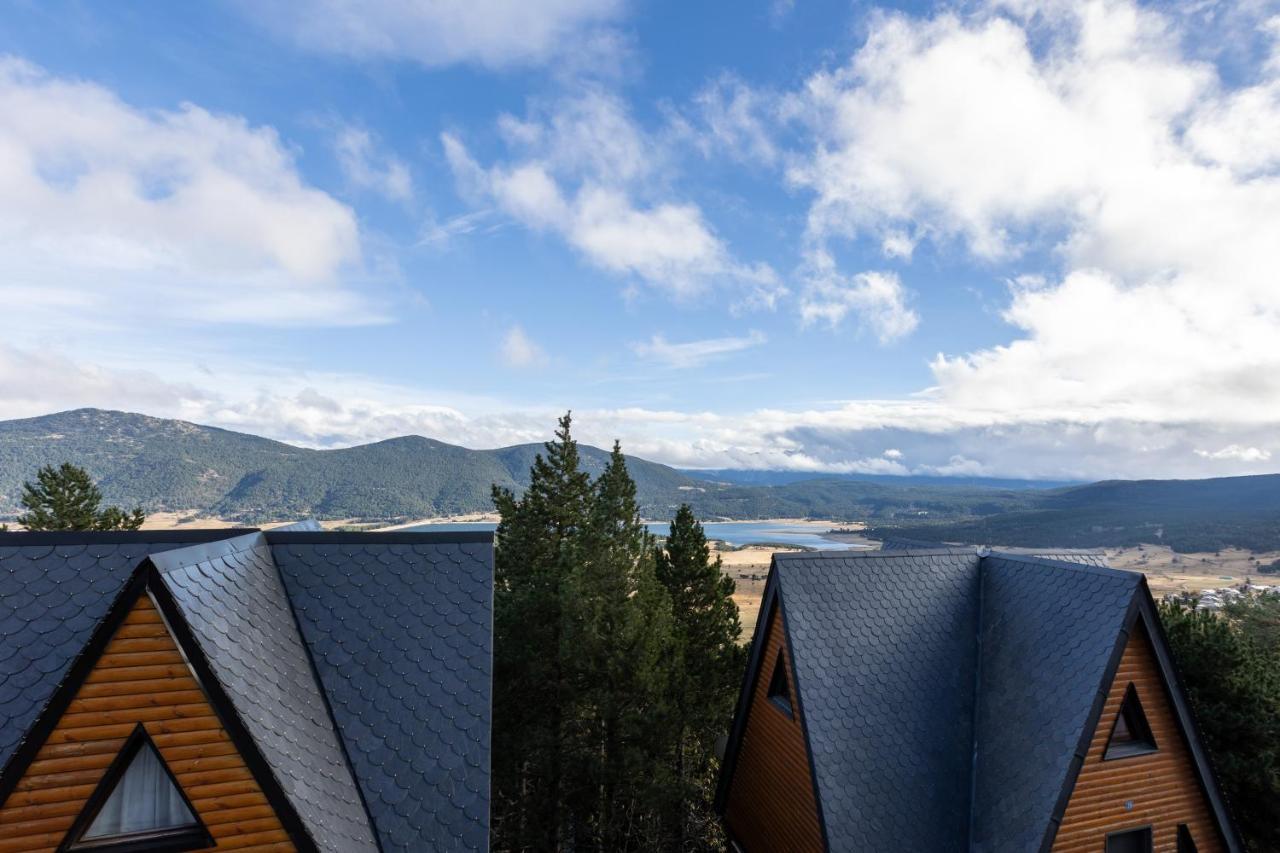Le Cerf - Duplex Avec Superbe Vue Montagne Apartamento Les Angles  Exterior foto